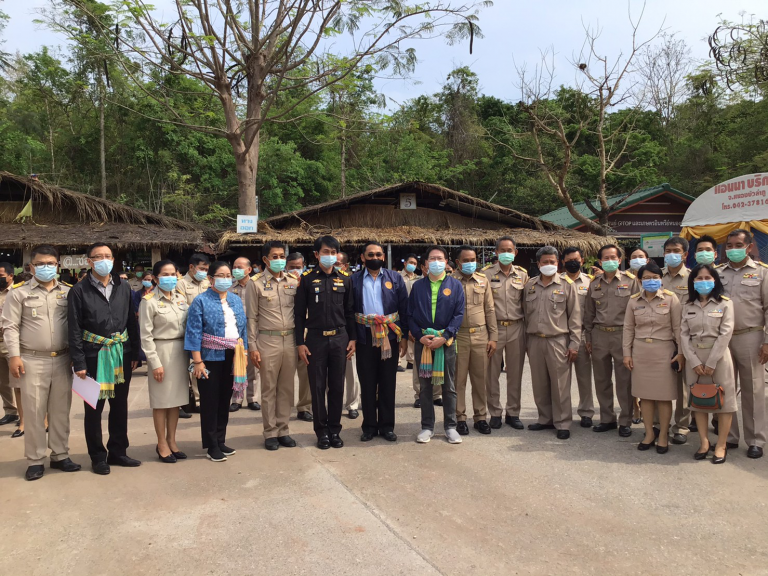 เยือนถิ่นอีสานบ้านเฮากับรองนายกรัฐมนตรี (นายสุพัฒนพงษ์ พันธ์มีเชาว์)