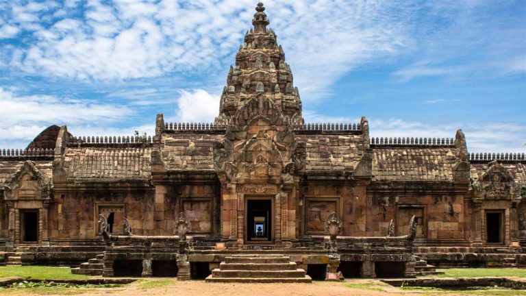 บุรีรัมย์โมเดล เมืองต้นแบบของการปลูกกัญชาเพื่อการแพทย์