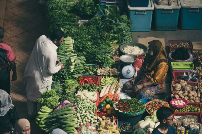 การพัฒนาตลาดซื้อขายสินค้าเกษตรของไทย ผ่านกลไก Escrow