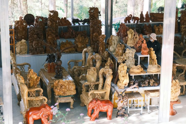 สินค้าส่งออก:พืชพรรณและสรรพสัตว์สินค้าในระบบเศรษฐกิจสยาม ระหว่างคริสต์ศตวรรษที่ 19-20
