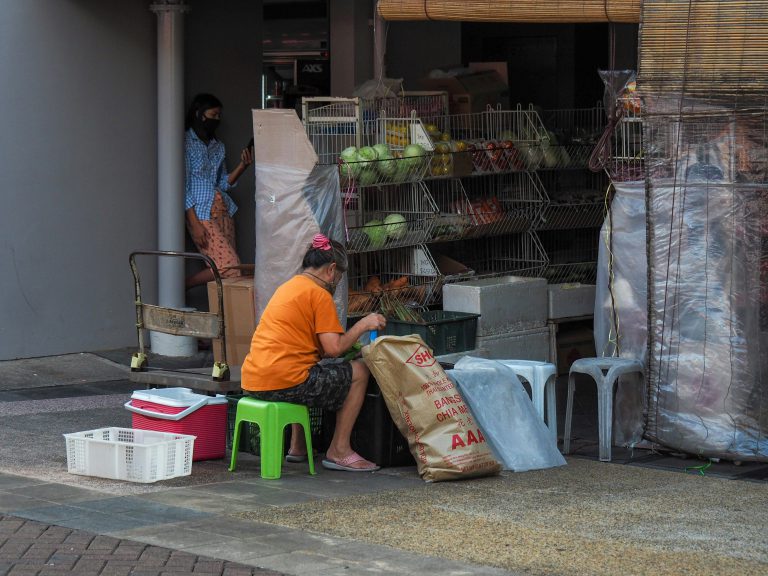 บทวิเคราะห์และข้อเสนอแนะเชิงนโยบาย : การศึกษาความเป็นไปได้ในการส่งเสริมการทำประกันชีวิตสำหรับผู้มีรายได้น้อยผ่านหน่วยงานภาครัฐ